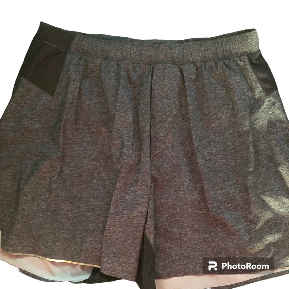 Men’s Lululemon shorts xl pull on liner athletic gym workout run lined